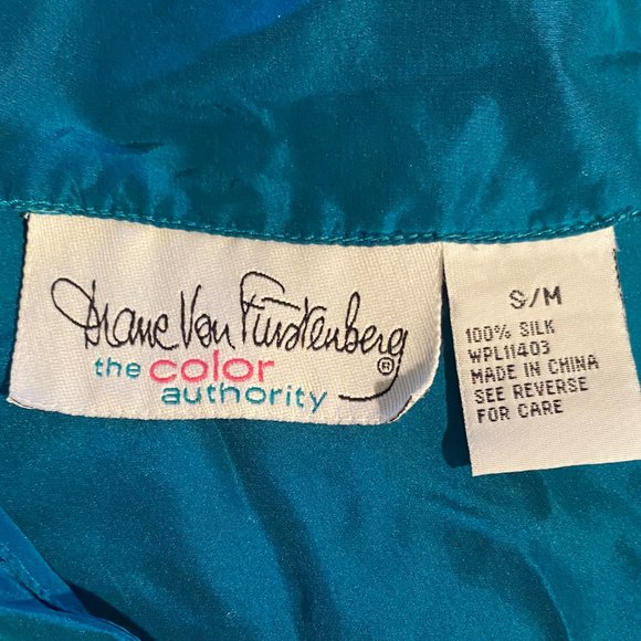 Vintage DIANE VON FURSTENBERG Teal SILK Tunic Blouse! Medium - Picture 7 of 7